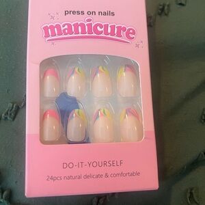 Rainbow Ready 🌈💅